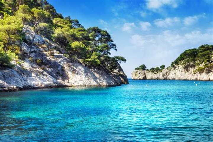 29 Best Beaches in the South of France