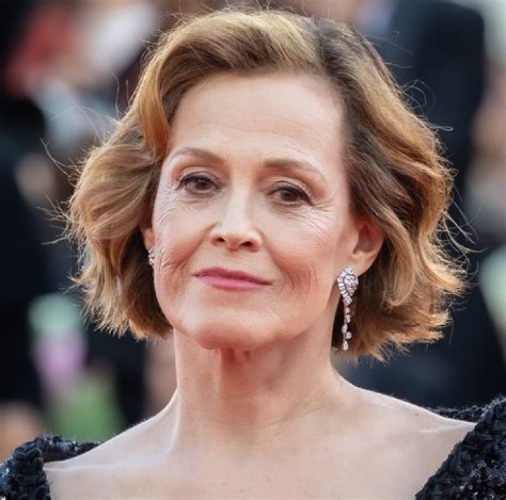 43 Year Old Actresses | Famous Birthdays