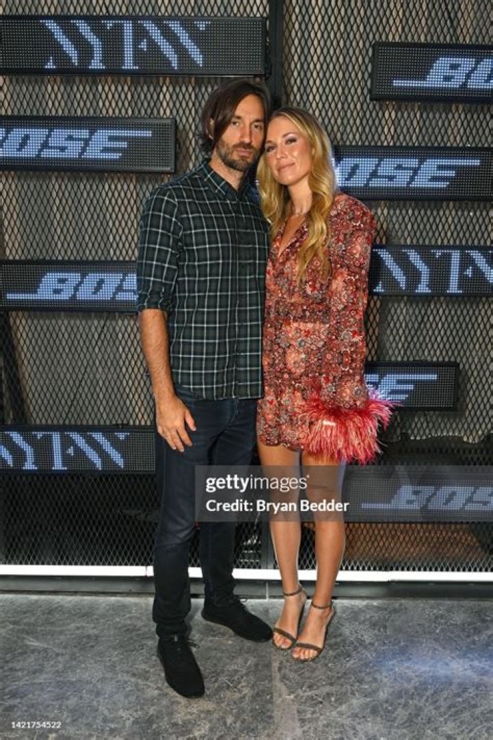 Alexa Collins Height, Weight, Net Worth, Age, Birthday, Wikipedia, Who, Nationality, Biography