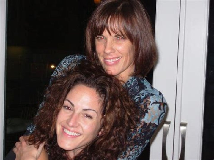 Alexandra Paul - Age, Family, Bio