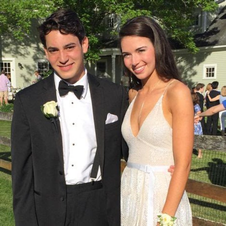 American TV personality Adriana Cohen, Mother of three Children; Details here!