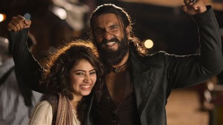 Angela Jones (Movie Actress) - Age, Family, Bio