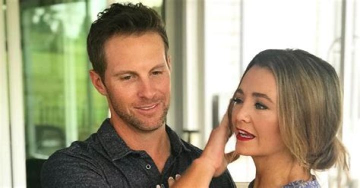 Blake Julian - Age, Family, Bio