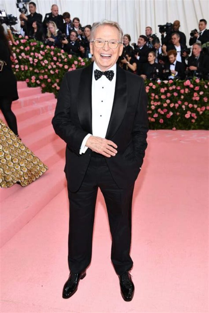 Bob Mackie Net Worth - Wiki, Age, Weight and Height, Relationships, Family, and More