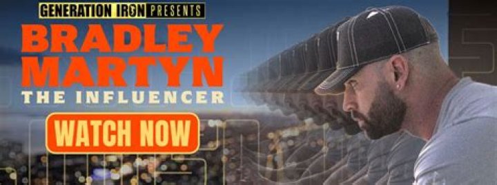 Bradley Martyn - Age, Family, Bio