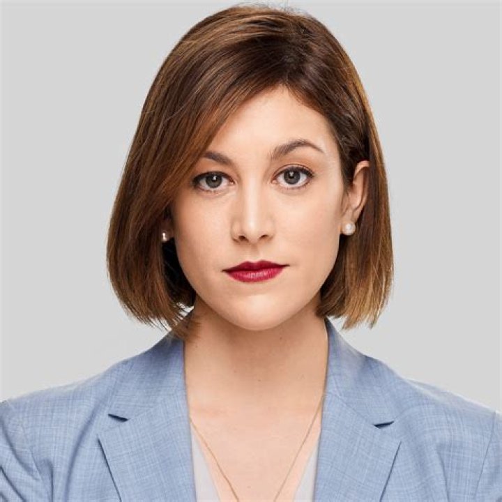 
Caitlin McGee’s Biography – Age, Height, Parents, Net Worth 