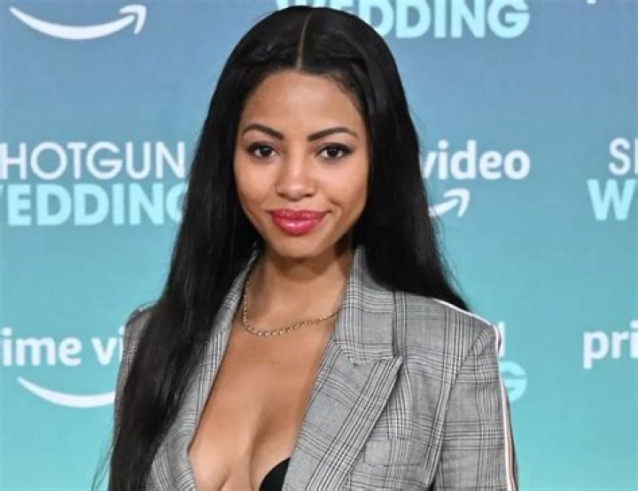 Camille Hyde Height, Weight, Net Worth, Age, Birthday, Wikipedia, Who, Instagram, Biography