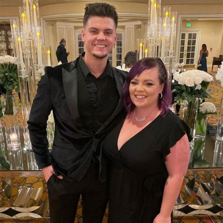 Catelynn Lowell Had Custody Of Sister Sarah Before 'Defiant' Behavior