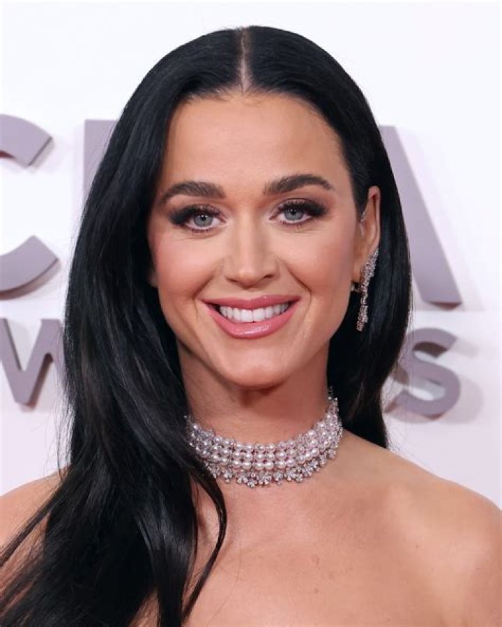 Celebrities named Michaela