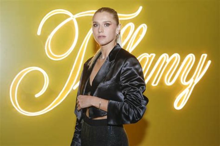 Celina Locks - Age, Family, Bio