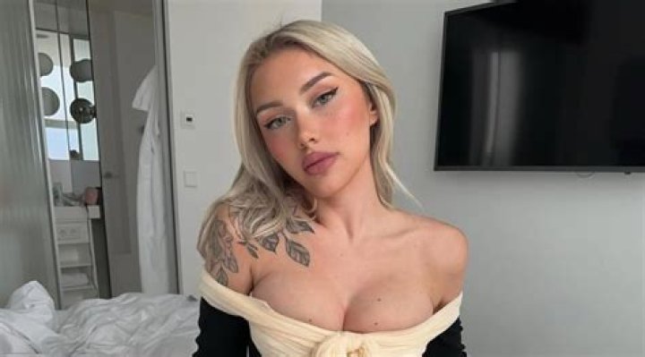 Celine Tam Bio (Wiki) 