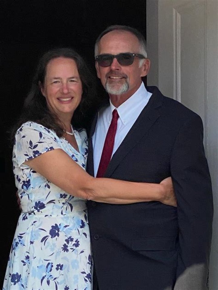 Christina Cox - Age, Family, Bio