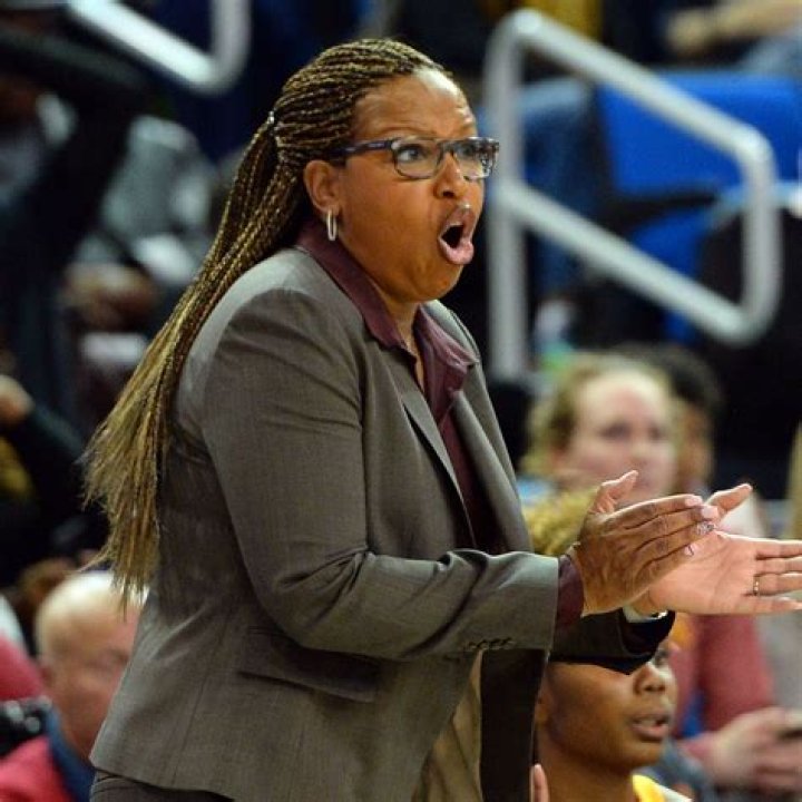 Cynthia Cooper-Dyke - Age, Family, Bio