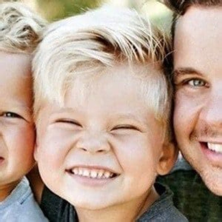 Daily Bumps - Members, Ages, Trivia