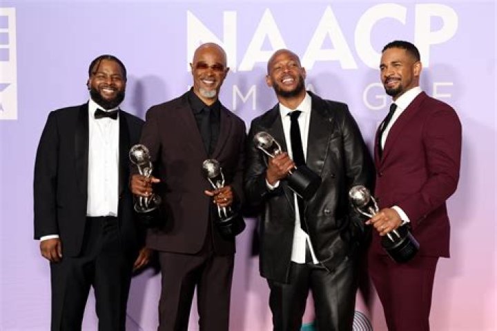 Damon Wayans details all the ways Clayne Crawford was an abusive douche