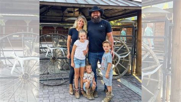 Dave Sparks - Age, Family, Bio