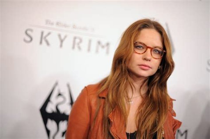 Daveigh Chase Net Worth - Wiki, Age, Weight and Height, Relationships, Family, and More