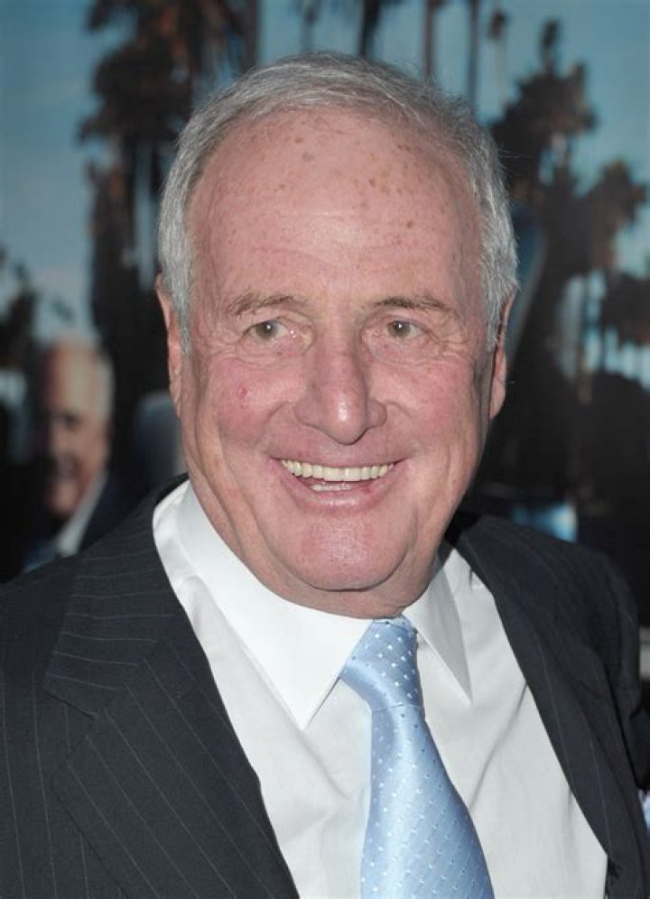 David Herman Net Worth - Wiki, Age, Weight and Height, Relationships, Family, and More