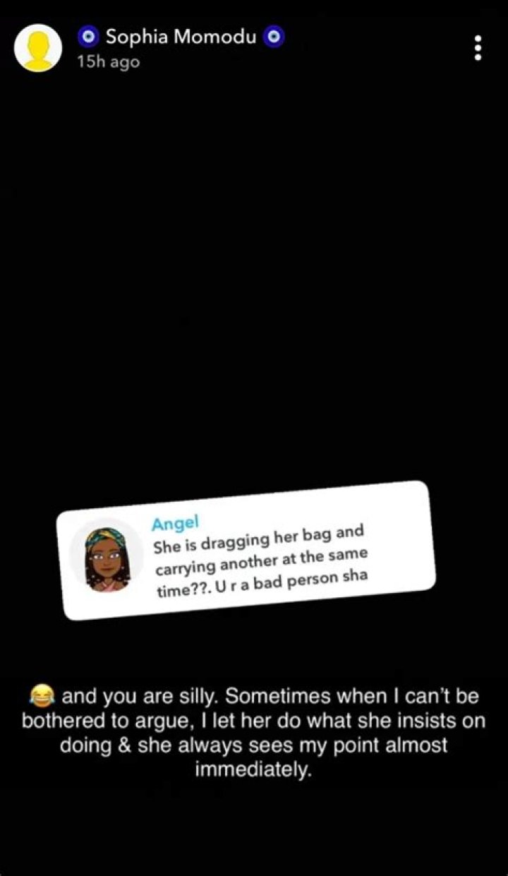 
Davido’s Babymama, Sophia Momodu Blasts Troll Who Queried Her Parenting Skills 