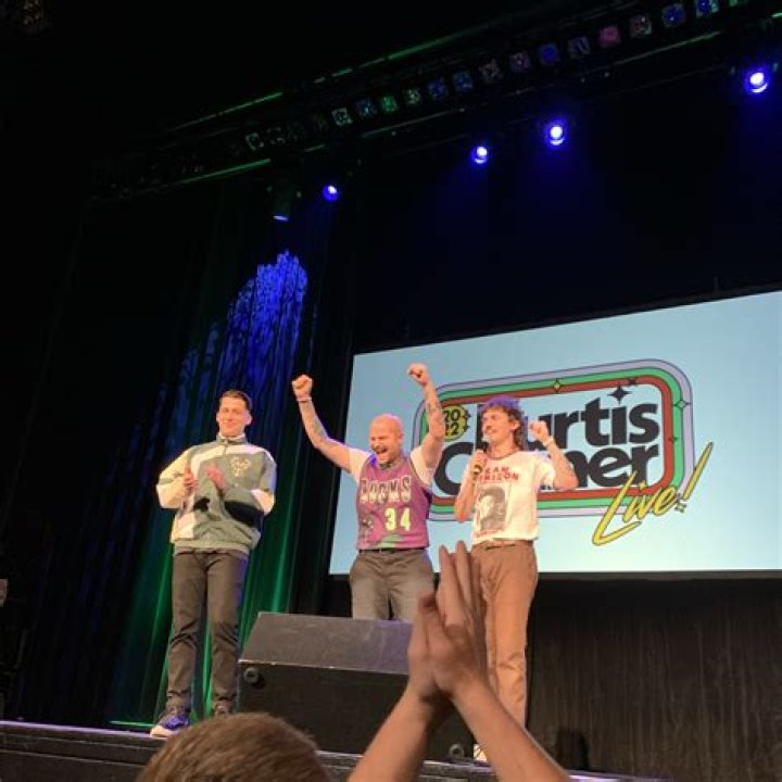 Dean Hebscher - Age, Family, Bio