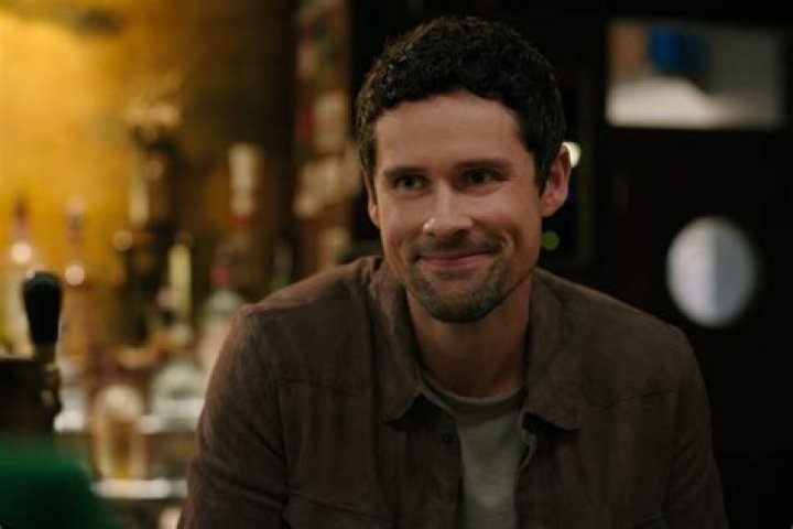 Did Demi Moore cheat on Ashton with one of his friends, Ben Hollingsworth?