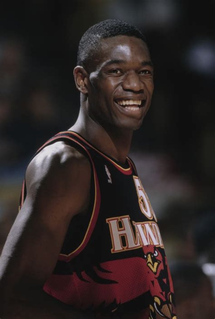 Dikembe Mutombo Net Worth - Wiki, Age, Weight and Height, Relationships, Family, and More
