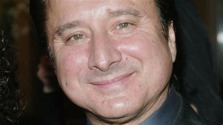 Distinctive Scar of Steve Perry Continues Conversation on Recovery and Love