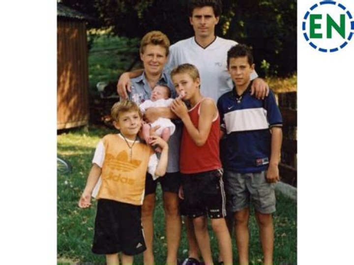 Eden Harvz - Age, Family, Bio