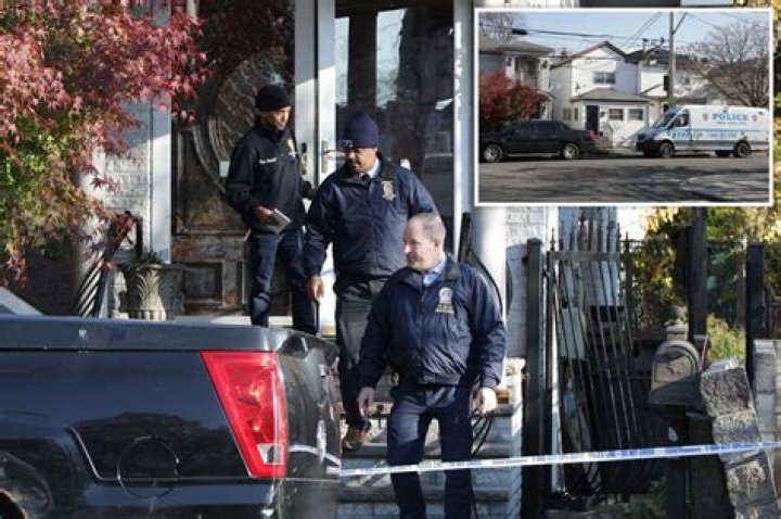 
Eight teen girls charged with killing homeless man in Toronto: police 