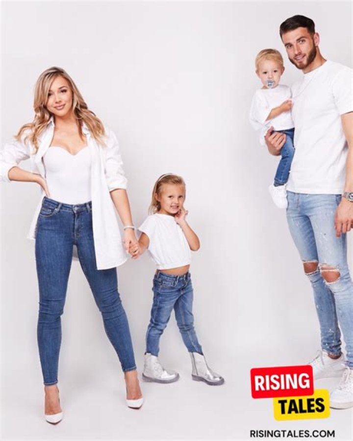 
Emma Heesters Height, Weight, Net Worth, Age, Birthday, Wikipedia, Who, Nationality, Biography 