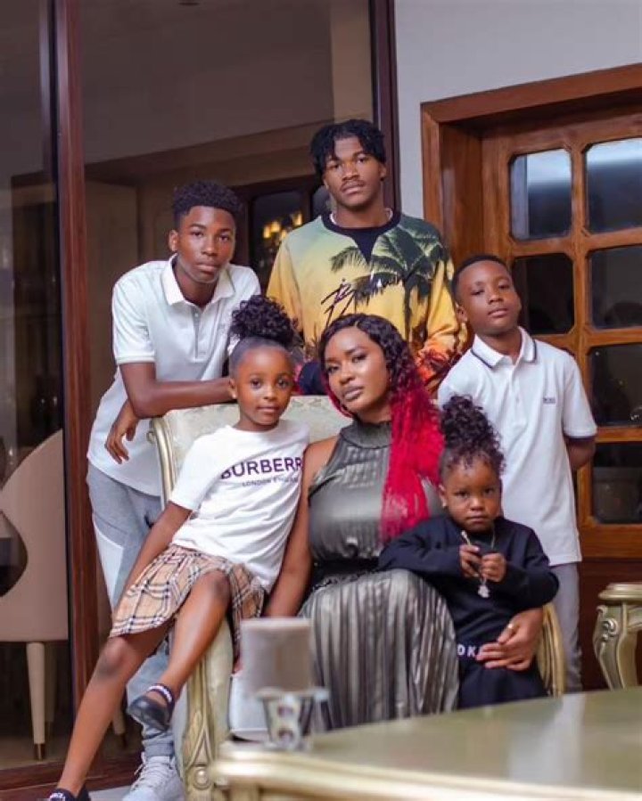 Fally Ipupa - Age, Family, Bio