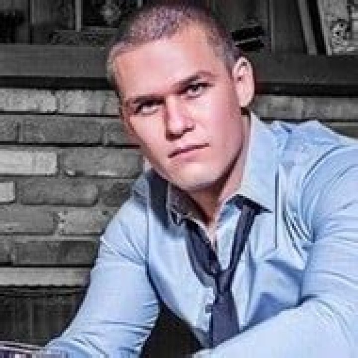 Famous JRs | Famous Birthdays