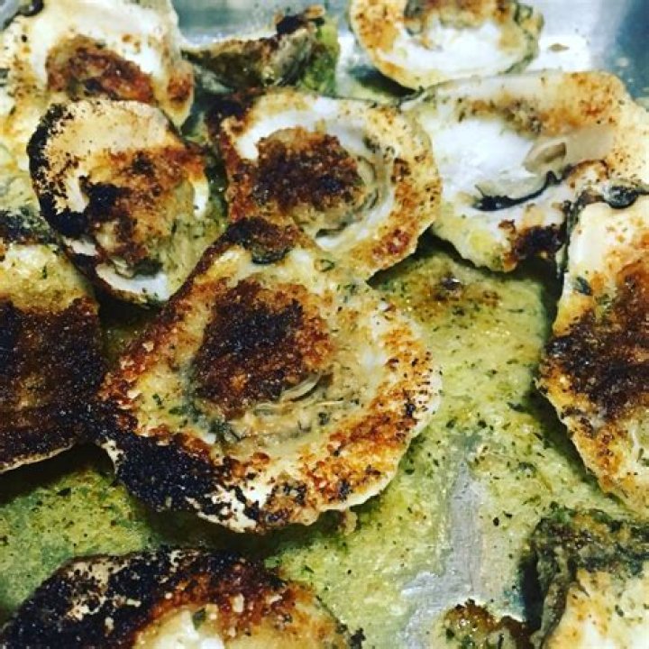 Georgia Peach Oyster Bar Menu Has A Racist Slur, Fans On Twitter Are Reacting