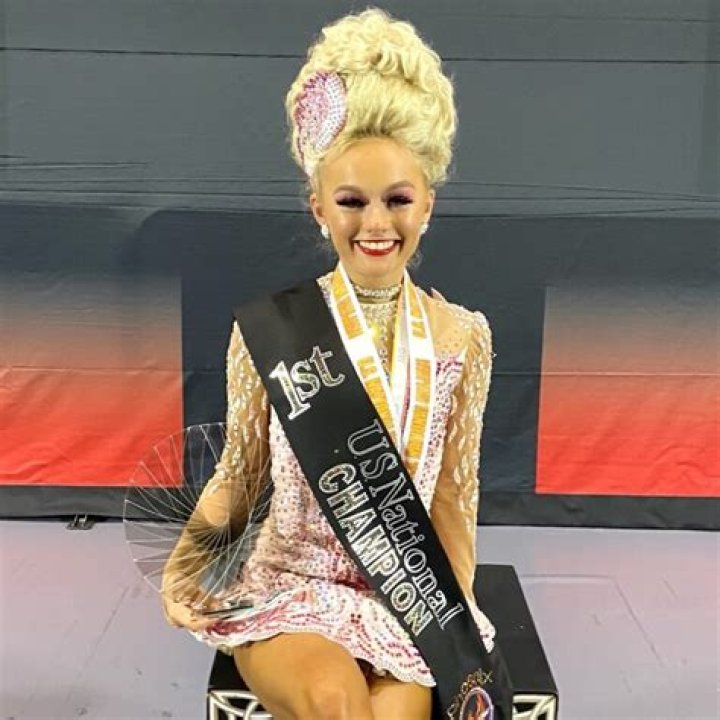 
Harley Fresh Height, Weight, Net Worth, Age, Birthday, Wikipedia, Who, Nationality, Biography 