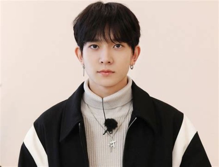 Heeseung Girlfriend – Who Is The Kpop Star Dating? Parents Age And Wiki