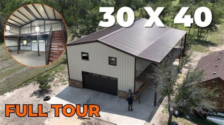 How big is a 30x40 building?