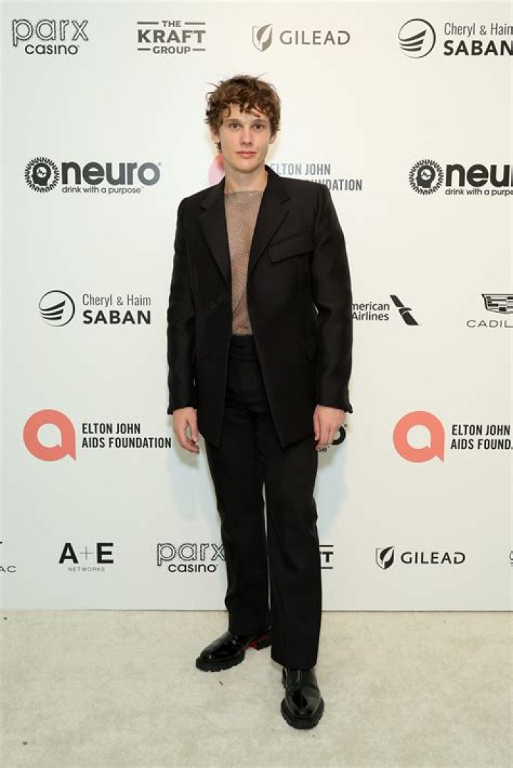 Hunter Doohan Net Worth - Wiki, Age, Weight and Height, Relationships, Family, and More