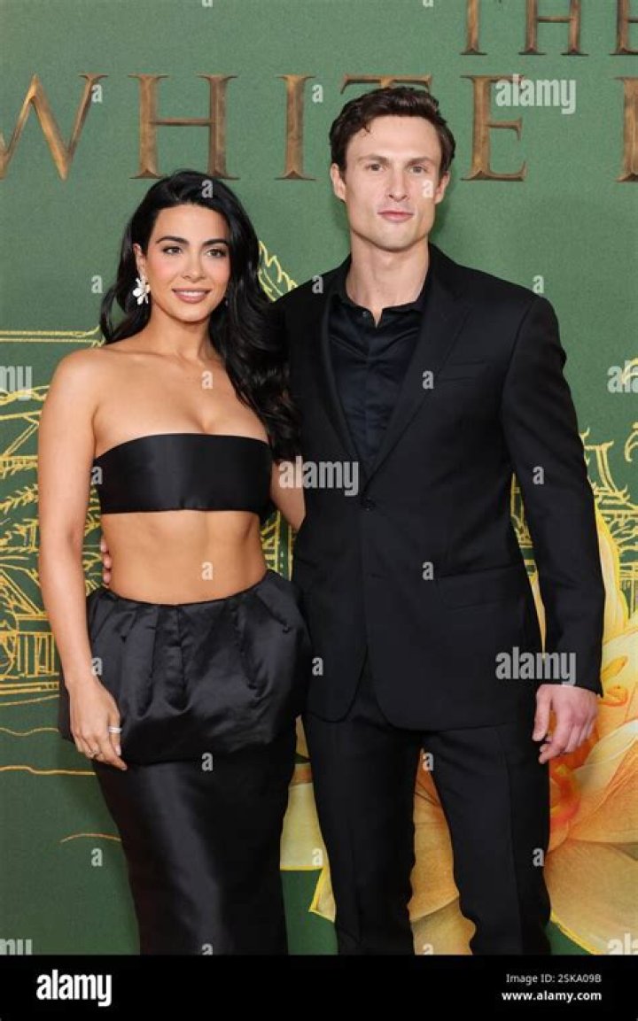 Is Emeraude Toubia still dating her singer boyfriend Prince Royce?