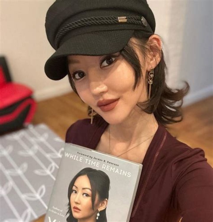 Is Yeonmi Park Gay – What Is Her Sexuality? Partner Salary And Net Worth