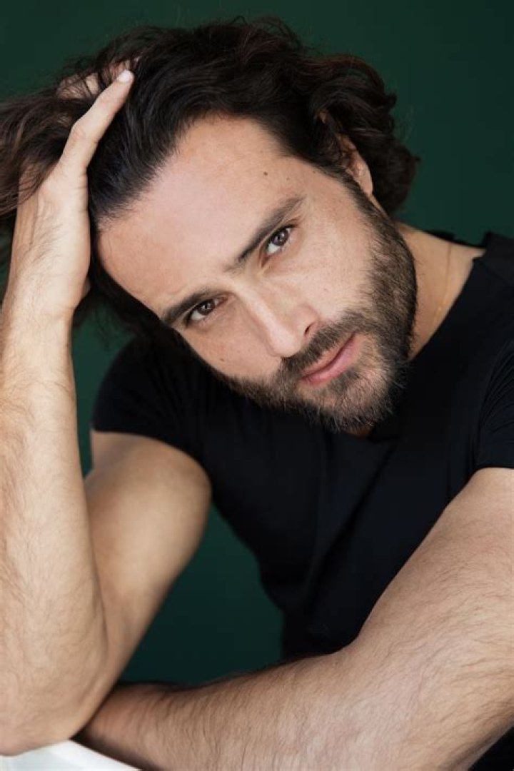 Isaac Alfaiate - Age, Family, Bio