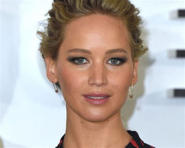 Jennifer Lawrence Wikipedia, Age, Net Worth, Height, Nationality, Ethnicity, College, Movies, Instagram, Video, Photos, Video