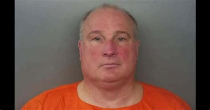 Joe Staysniak: Former Indianapolis Colts lineman and WFNI radio host arrested for punching son and choking son’s friend