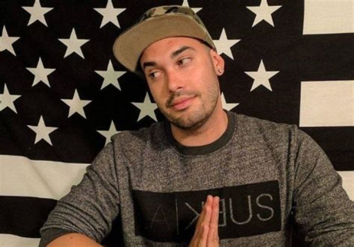 Joey Sarson - Age, Family, Bio