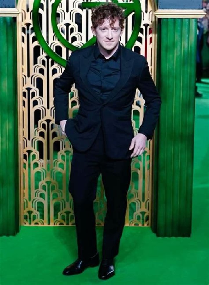 
Justin Slater Height, Weight, Net Worth, Age, Birthday, Wikipedia, Who, Nationality, Biography 