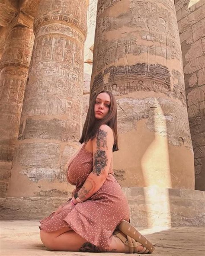 Kari Clark Bio (Wiki) 