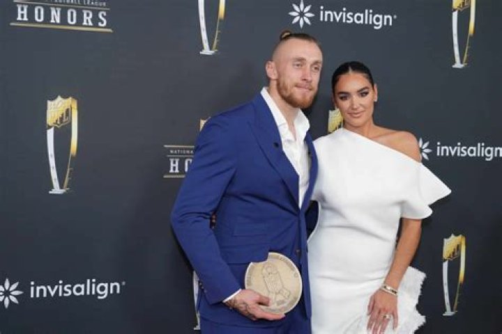 Late Actor, Scoey Mitchell was married to his wife, Claire T. Thomas.