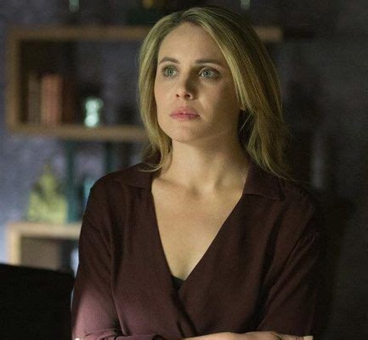 Leah Pipes Bio (Wiki) 
