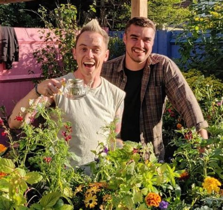 
Lee Burkhill Height, Weight, Net Worth, Age, Birthday, Wikipedia, Who, Nationality, Biography 