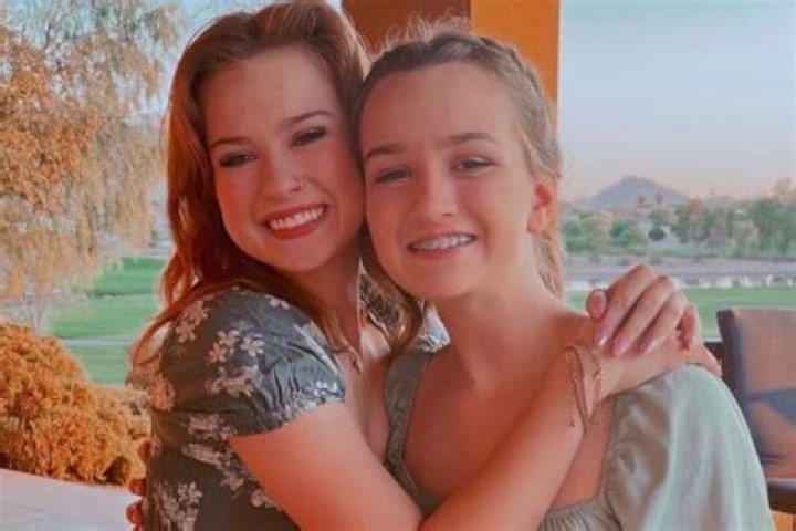 Lily and Chloe - Members, Ages, Trivia
