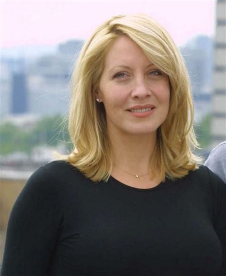 Linda Kozlowski - Age, Family, Bio